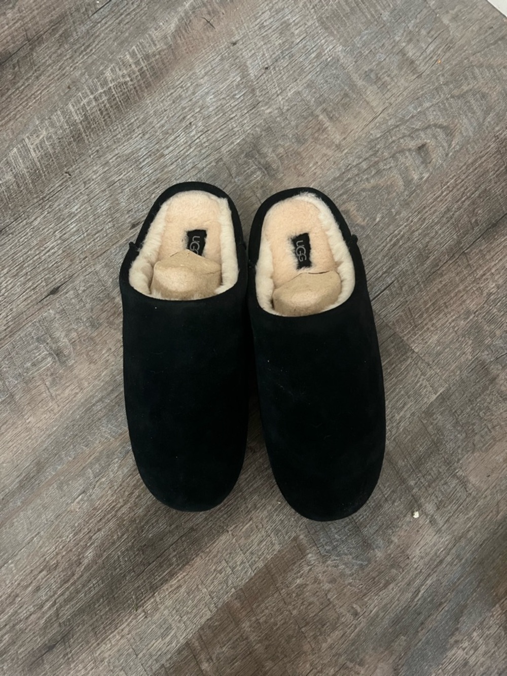 UGG Black Womens Elea Slip-ons